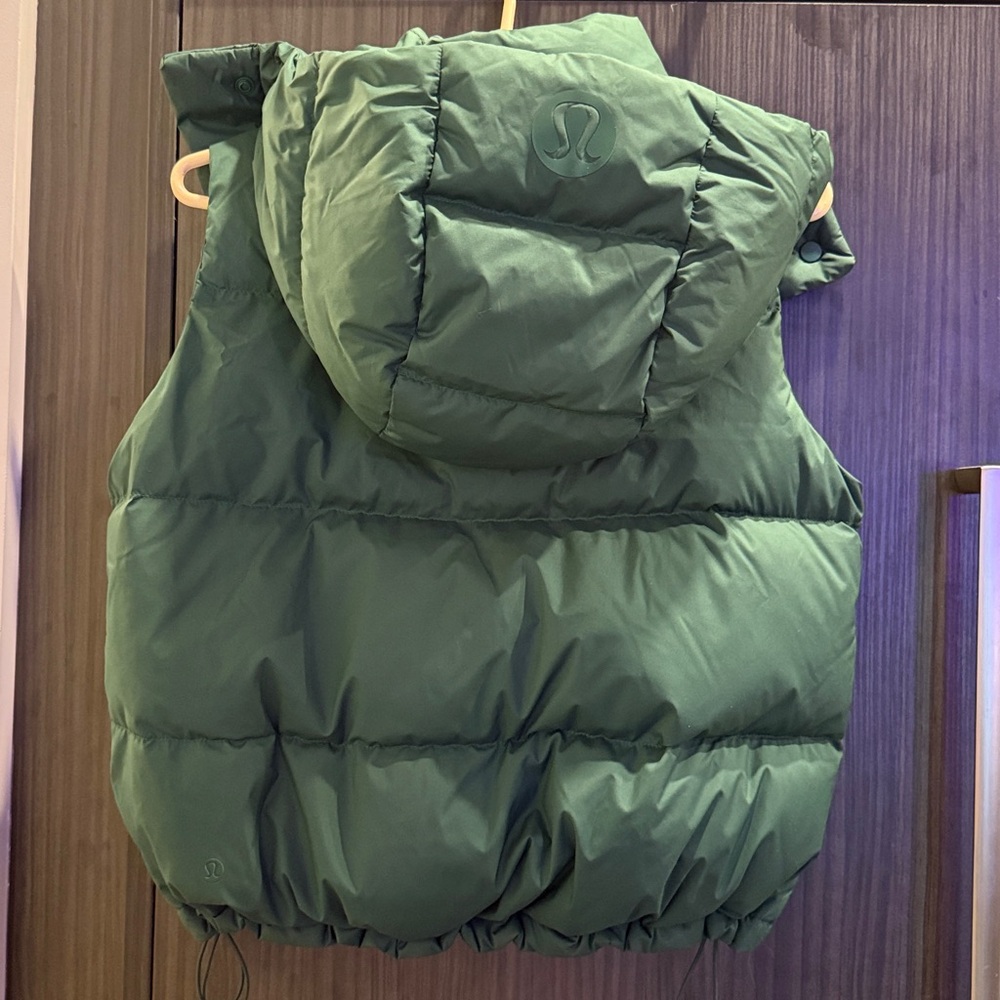 lululemon athletica Green Hooded Puffer Vest